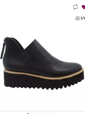 All Black Flatform Thread Shootie bootie wedge ankle boots women’s sz 7